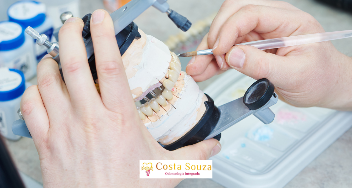 Prótese Dentária Fixa ou Móvel